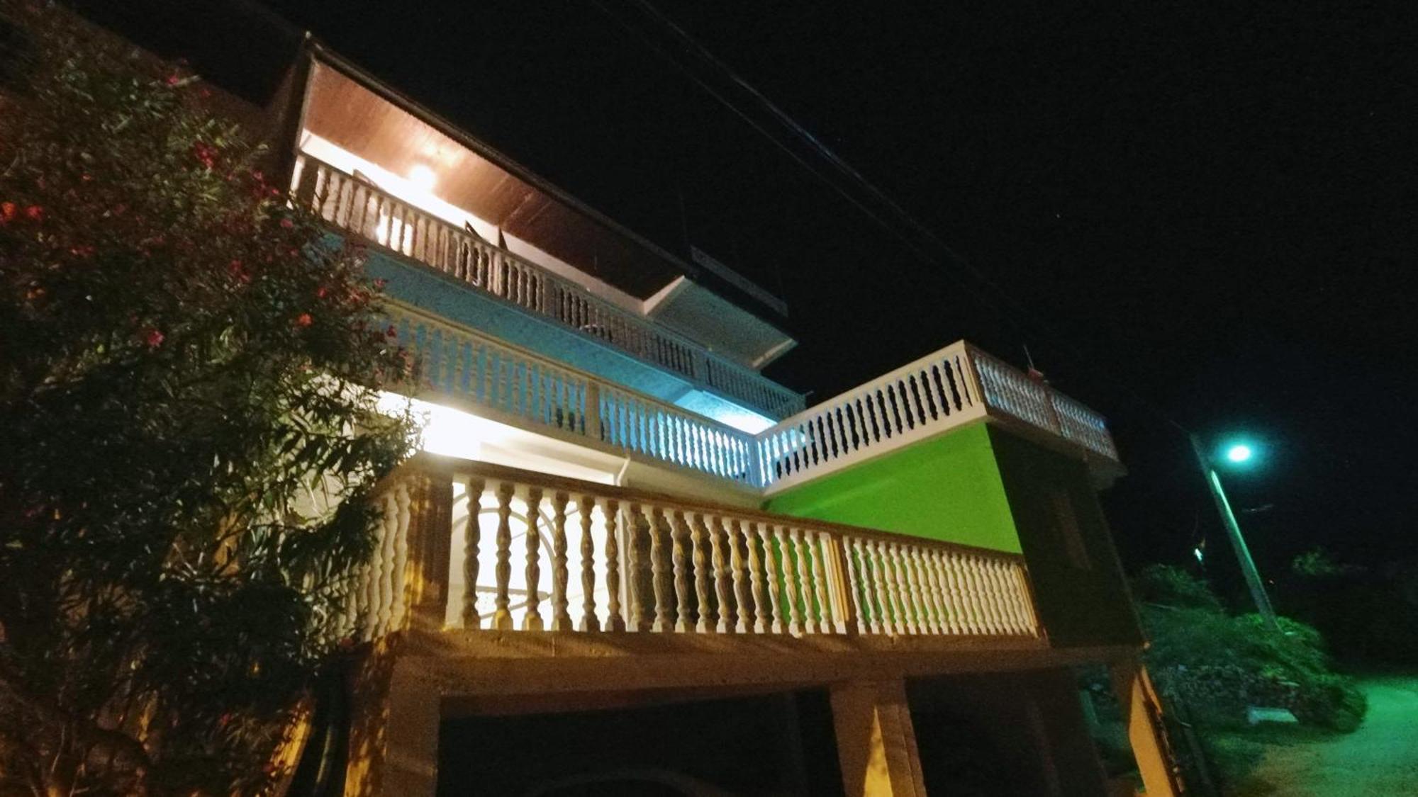 Green Moonlight Ulcinj Exteriér fotografie